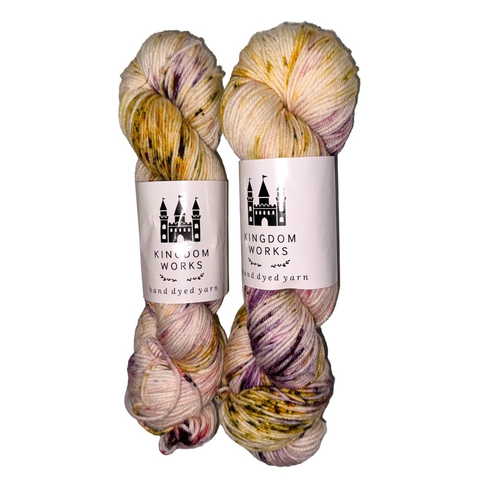 Kingdom Works Yarn 100% Superwash Merino Wool Classic DK 231 Yards 100 Gms NWT 2